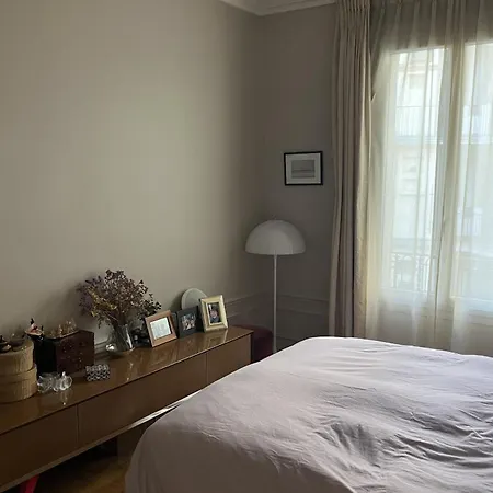 Spacious Cocoon With Balcony * 파리